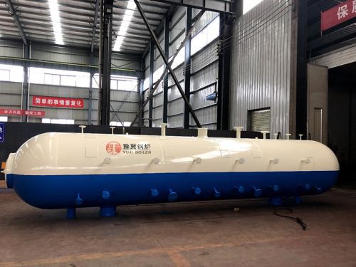 Horizontalus aukšto slėgio indas